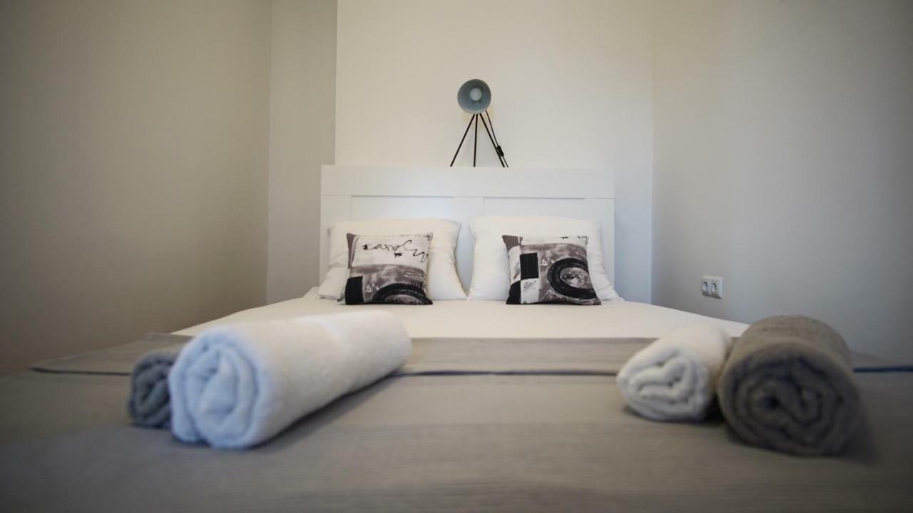 Apartmani Laura Трогир Экстерьер фото