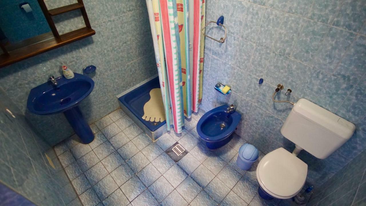 Apartmani Laura Трогир Экстерьер фото